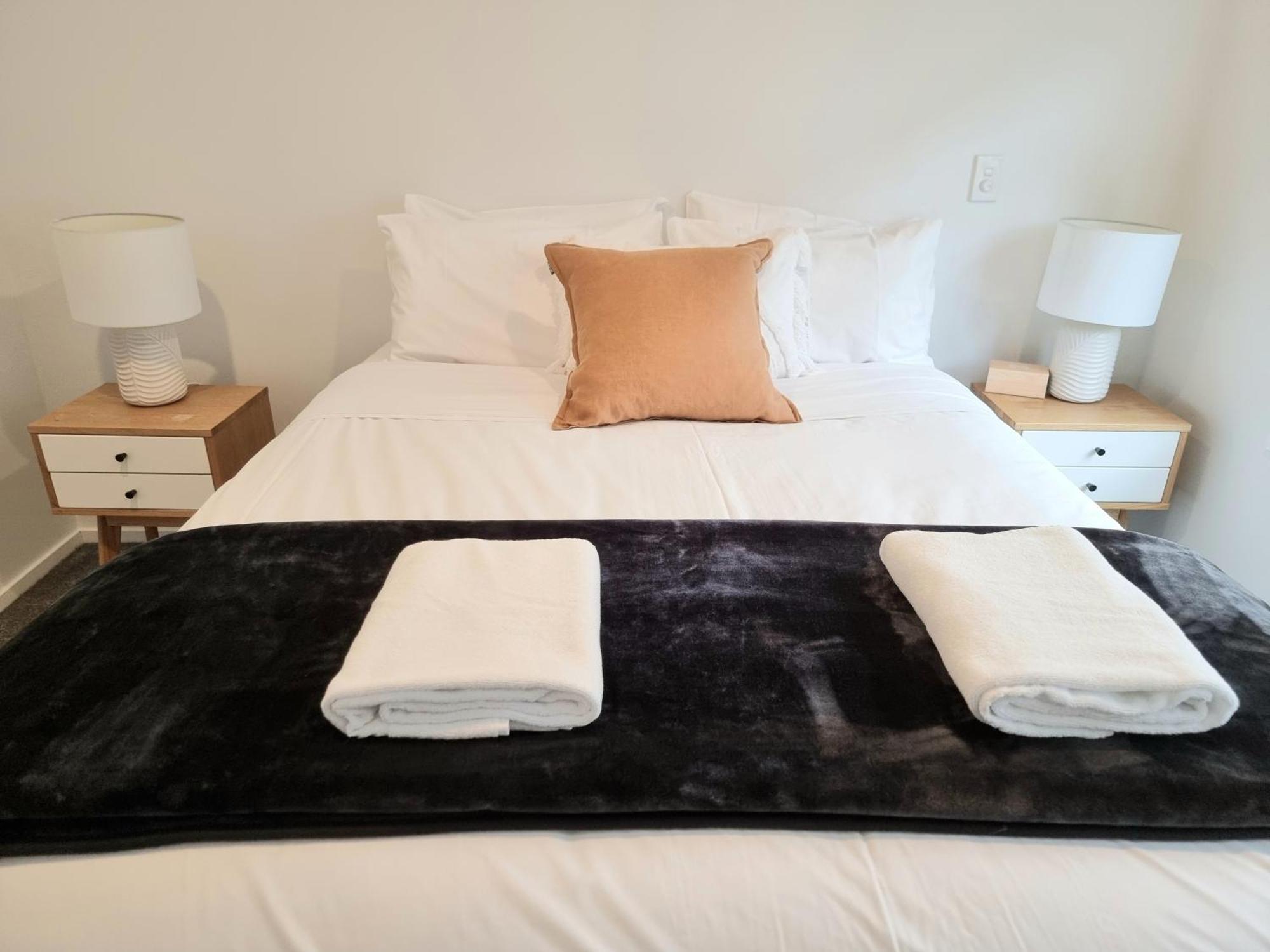 כרייסטצ'רץ' Central 2Brm 2Bth Townhouse Free Carpark מראה חיצוני תמונה